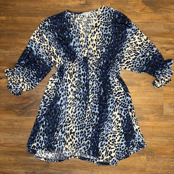 White Birch blue animal print dress size MEDIUM cheetah leopard stretch - Picture 1 of 10